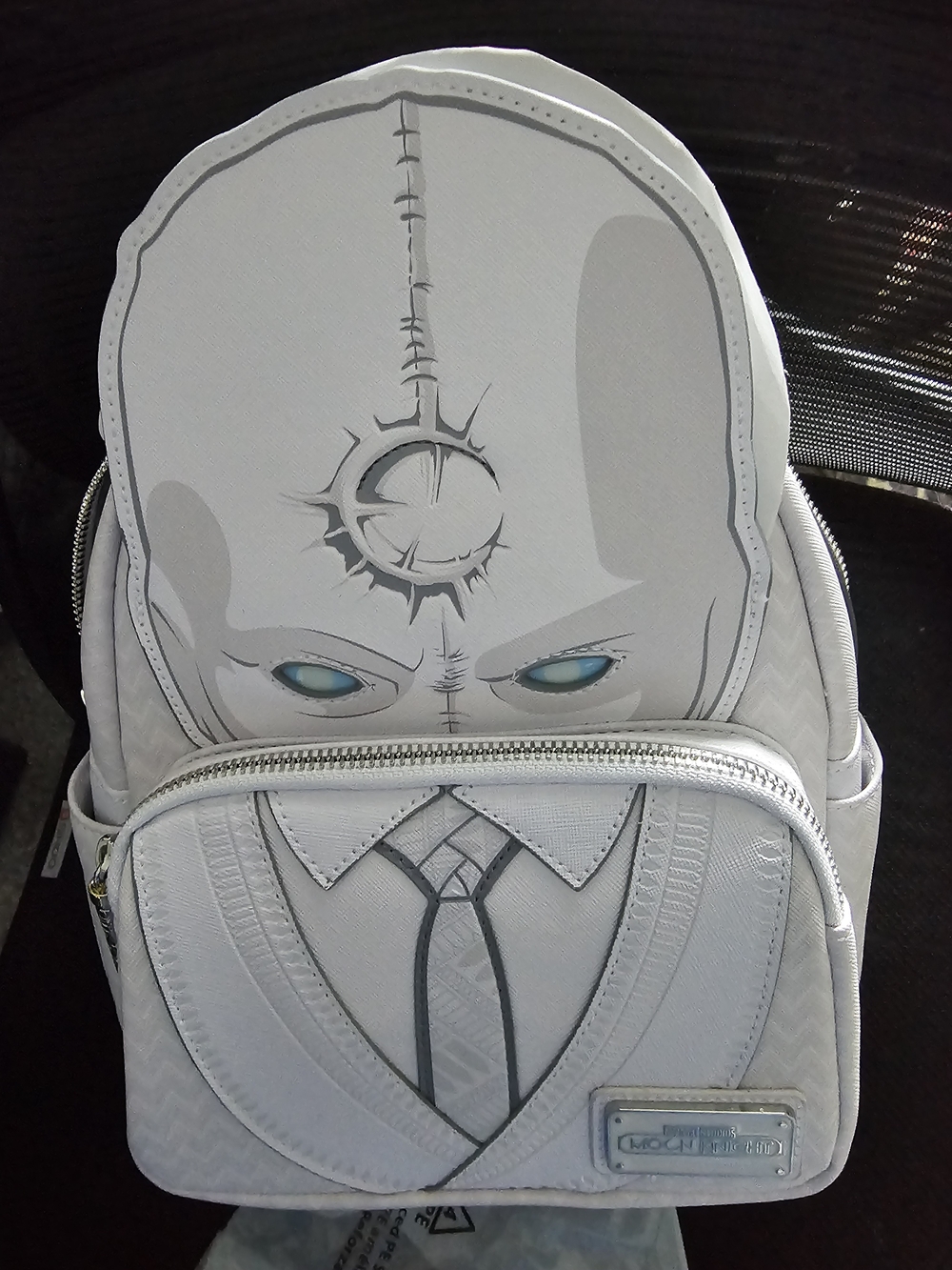 Marvel

C2E2 Limited Edition Loungefly Moon Knight Mr. Knight Cosplay Light Up